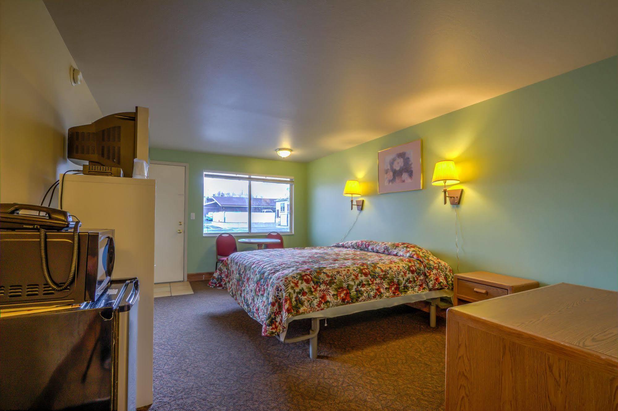 Galaxie Motel Brigham City Exterior photo